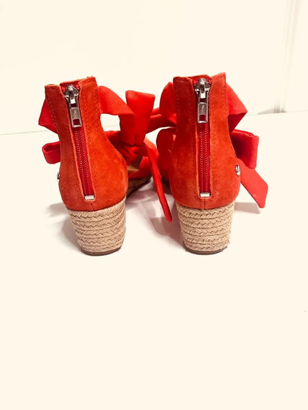 UGG Yarrow Suede Red Spadrille Wedge Sandals Ankle Tie Wrap Shoes Size US 6